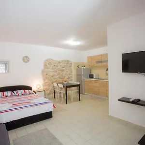 Centar Nina Appartement Split